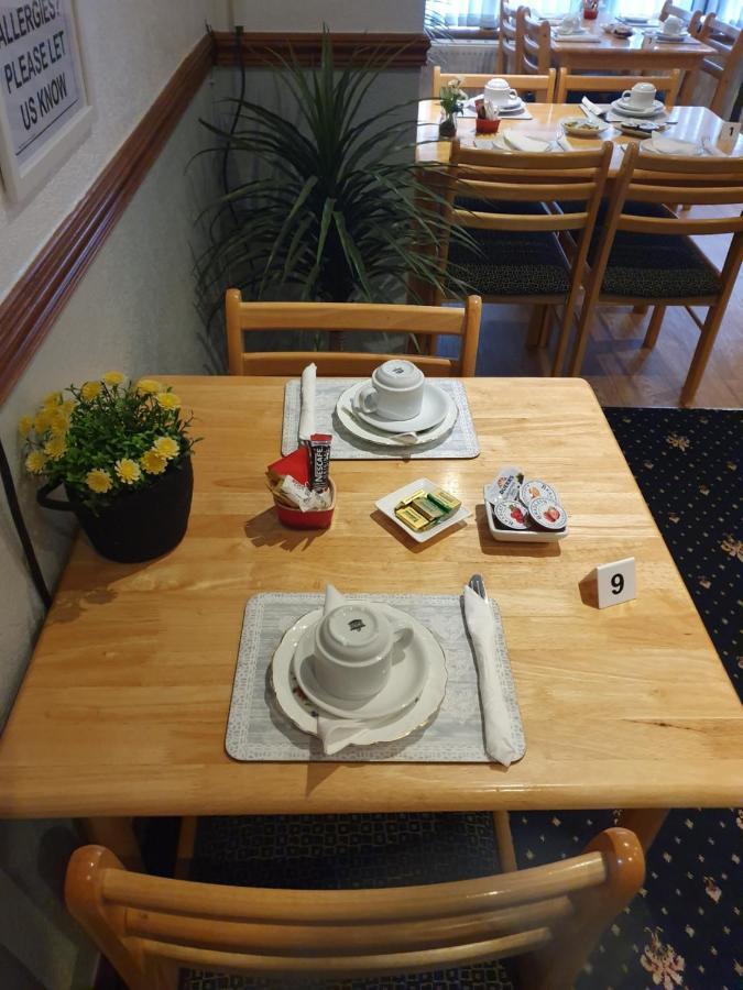 Golden Sands Hotel - St Chad'S Road 黑潭 外观 照片